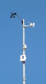 Bild - Detail Windsensor VP2 mit Anemometer-Transmitter an Alumast